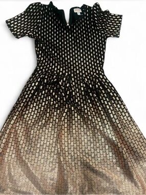 Lularoe Amelia Elegant Dress rose gold zipper and geometric metallic print S